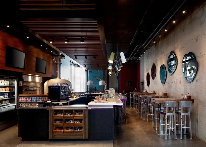 Alt Hotel Toronto Airport